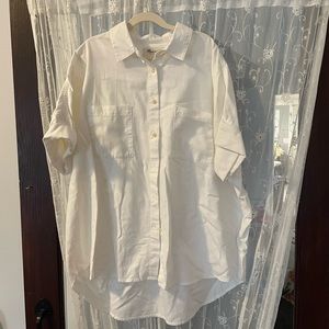 Madewell medium white cotton button up short sleeve shirt